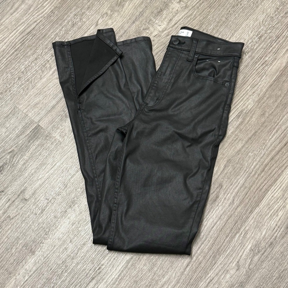 Abercrombie & Fitch 90s Slim Straight Ultra High Rise Coated Black Pants 27 TALL - Picture 3 of 12